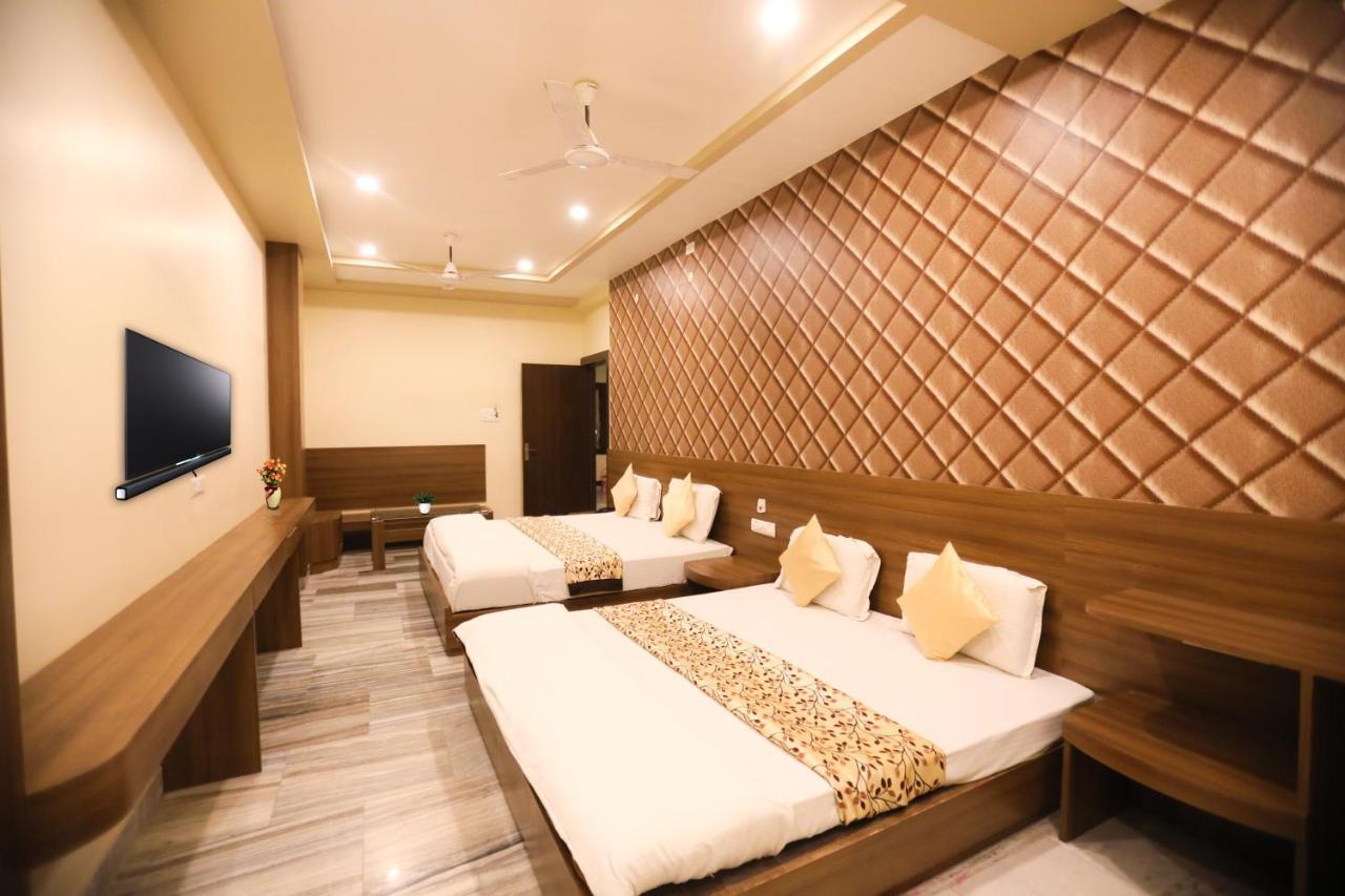 Hotel Vishwanath Varanasi Exteriör bild